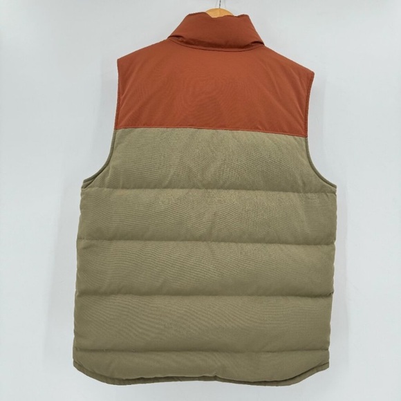 Patagonia Men’s Bivy Reversible Down Camouflage Puffer Vest - Picture 5 of 9